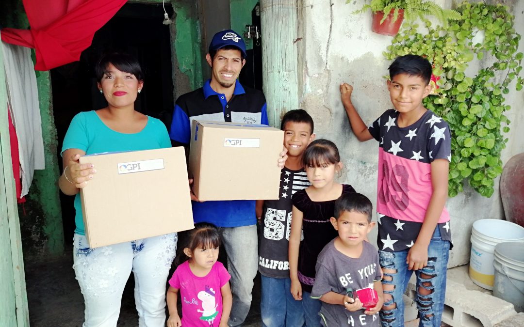 PUERTO INTERIOR en conjunto con OGPI A.C., DIF Estatal, y Municipio de Silao realizan primera entrega de despensas en Comunidades aledañas.