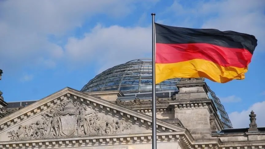 SDES visitará Alemania y Francia para atracción de inversiones