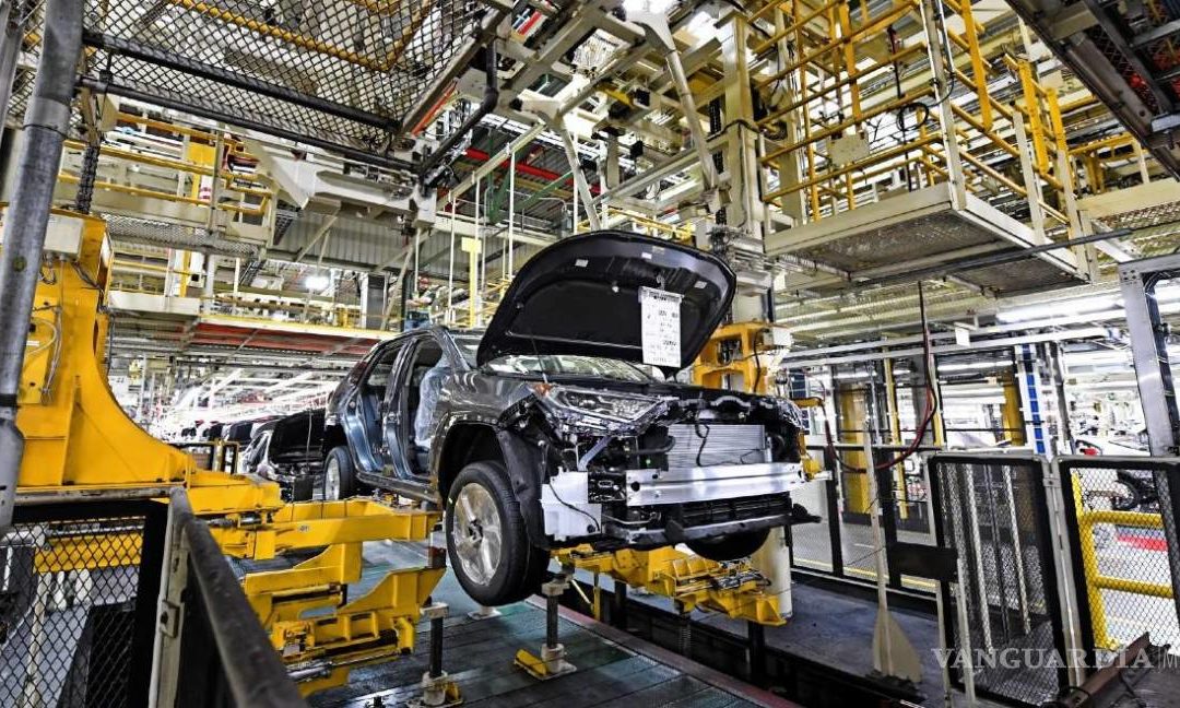 Apuntala industria automotriz exportaciones mexicanas en julio