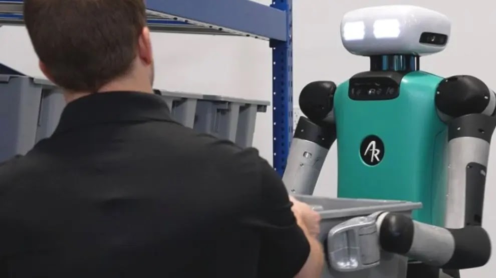 Así es Digit, el robot bípedo humanoide que se está produciendo en masa para el trabajo de logística