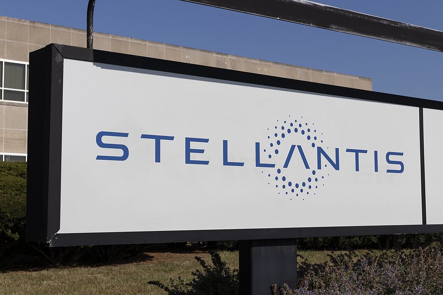 Stellantis y Renault: qué sabemos de la nueva fusión entre gigantes
