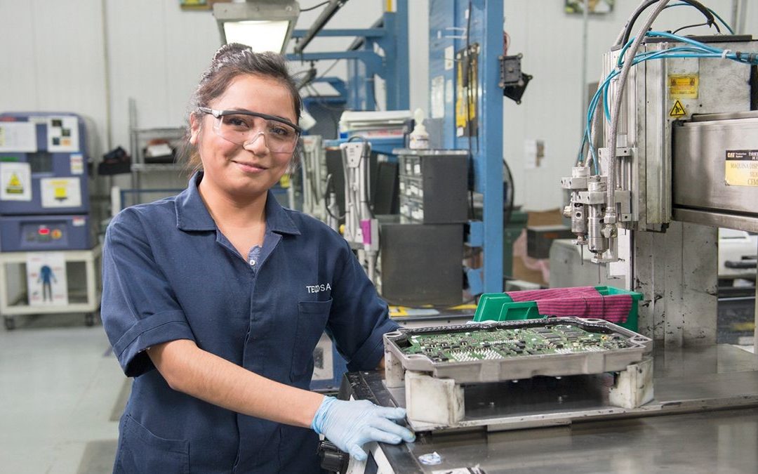 Industria manufactura, tercer sector con más generación de empleo en México
