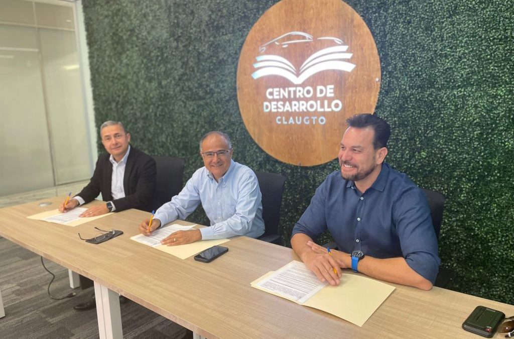 Industria automotriz de Guanajuato y COFOCE impulsan desarrollo regional