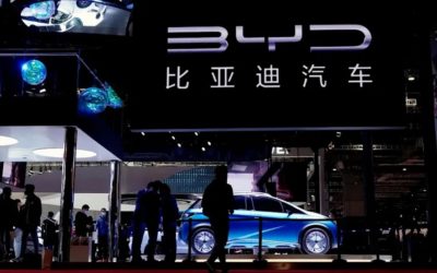 BYD cerró 2024 con 40,000 unidades vendidas en México, destacando un salto de 500 a más de 8,000 autos vendidos por mes. En 2025, busca duplicar sus ventas, alcanzar 80,000 unidades y ampliar su red de distribuidoras.