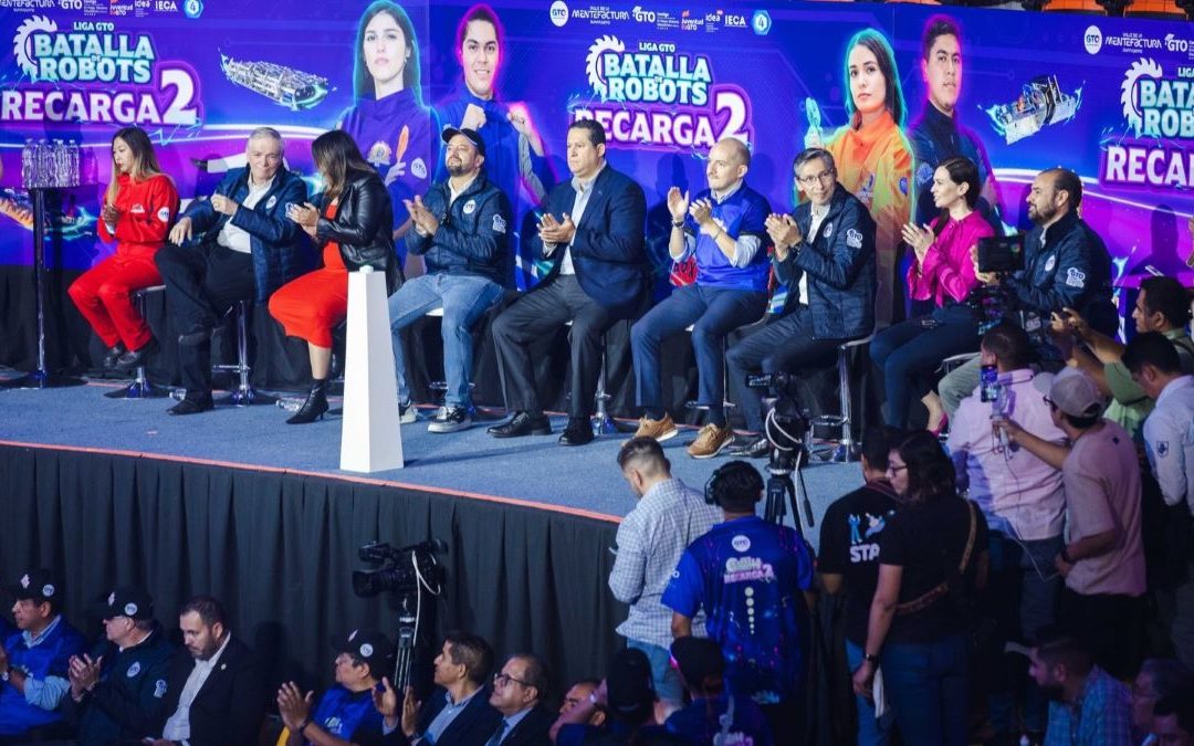 Promueven participación de jóvenes en la ciencia con torneo de robots en Guanajuato