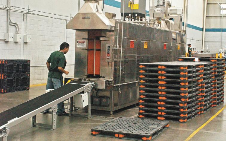 Jalisco y Bajío lideran la producción tecnificada de plásticos