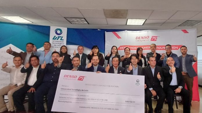 UTL y DENSO North America estrechan lazos en pro de la comunidad estudiantil