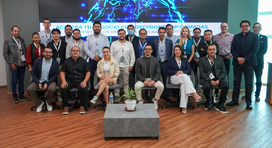 Compañías tecnológicas globales dialogan con emprendedores guanajuatenses