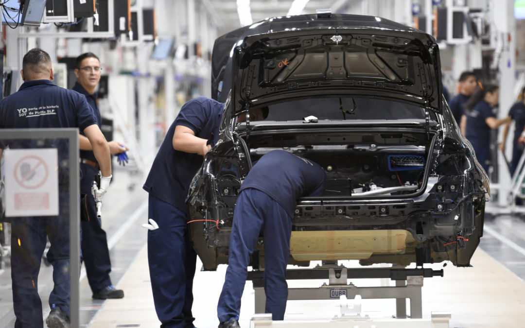 BMW mantiene apuesta por México, pese a amenaza arancelaria