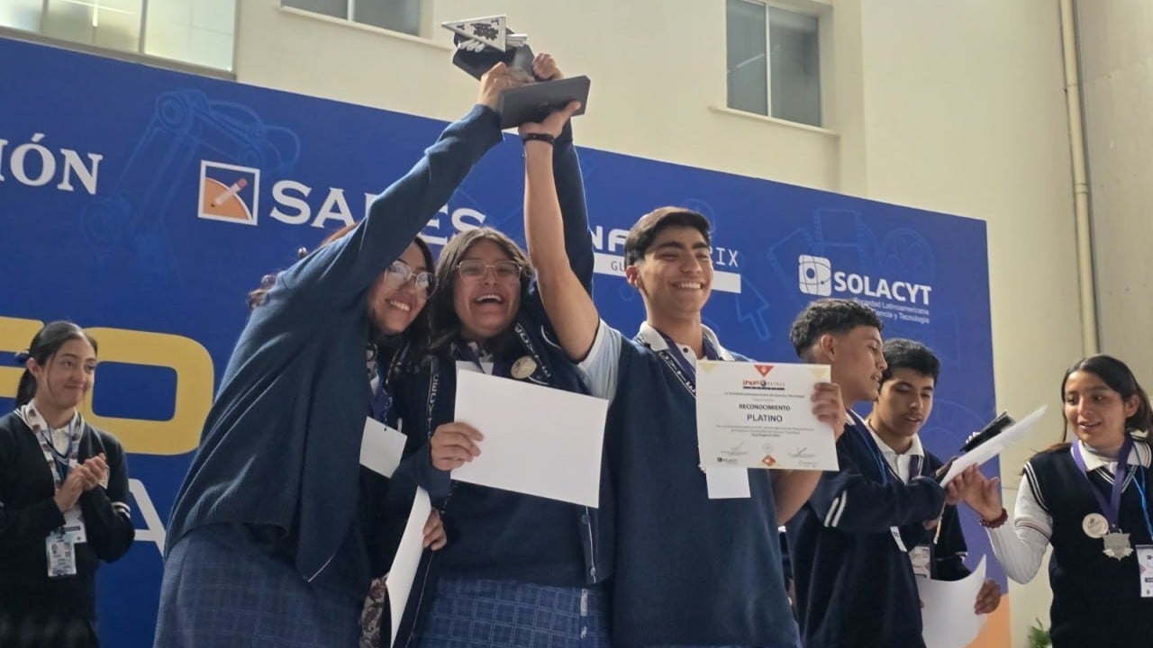 Arrasa CECyTEG en la INFOMATRIX Guanajuato 2025, con Oro, Platino, Plata y Bronce