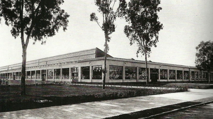 ¿Cuáles fueron las primeras plantas de Ford en México?