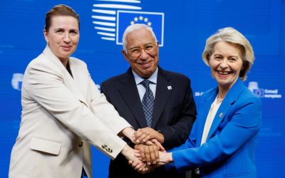 Europa responde a la guerra económica de Trump, relanzada a partir de su ambición por Groenlandia