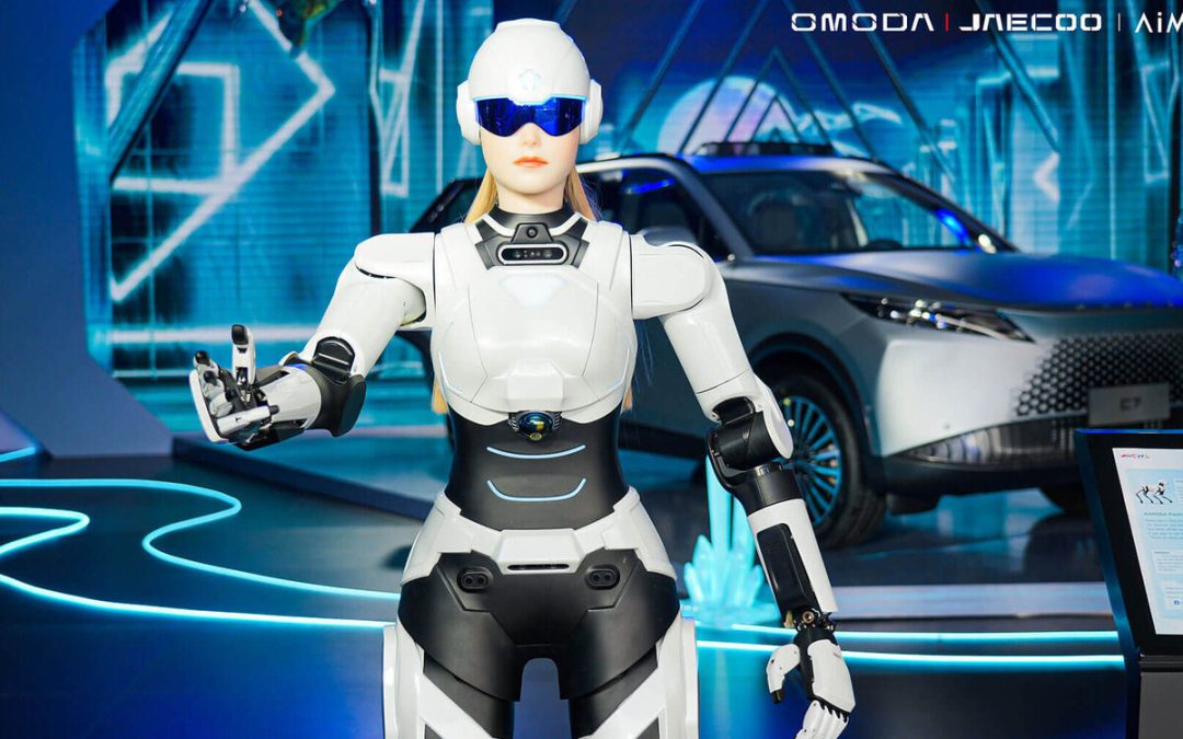 Las marcas de autos ven claro su futuro: fabricar robots además de coches. Ya están muy cerca de hacerlo realidad