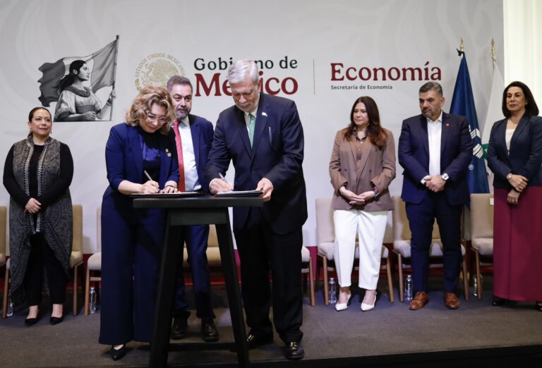 Impulsan capacitación de trabajadores de industria de autopartes