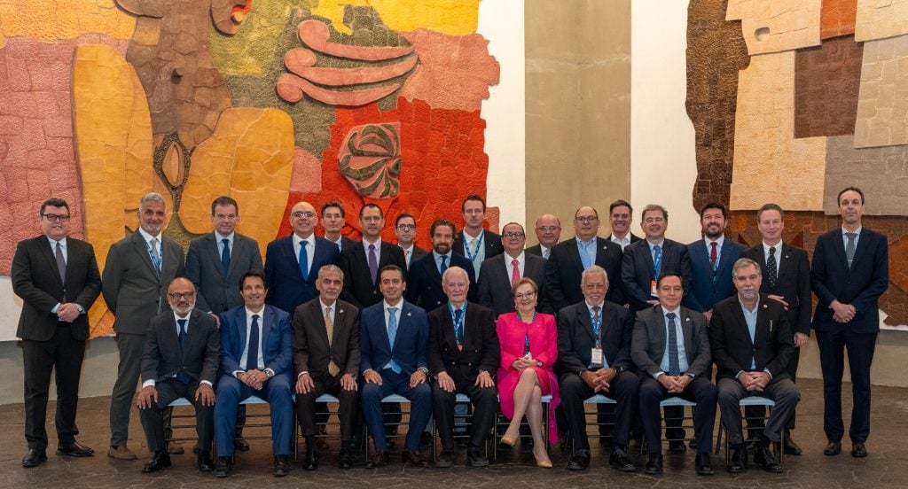 AMDA, ANPACT y AMIA firman la Declaración de Quito para fortalecer a la industria regional