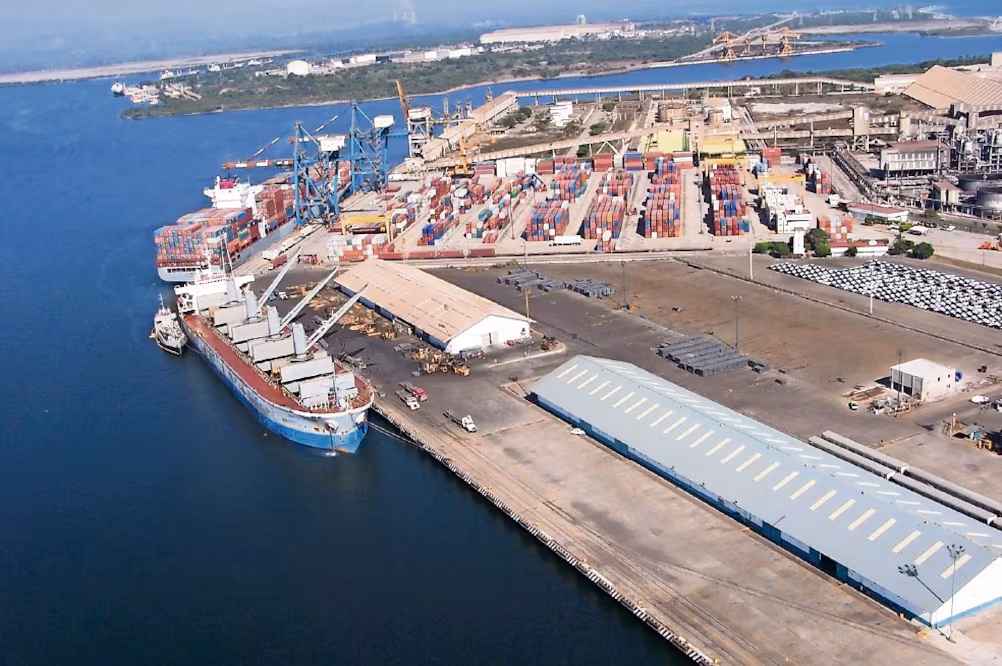 Puerto de Lázaro Cárdenas, la puerta de entrada para la industria automotriz; movilizó 260 mil 359 vehículos de enero a mayo