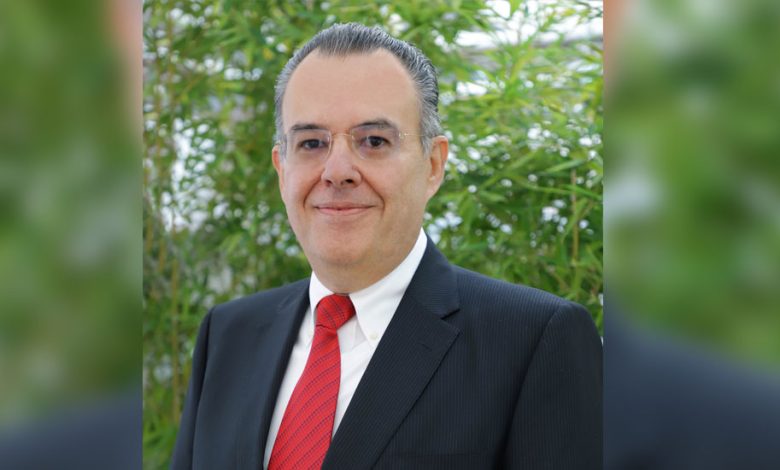 La industria automotriz: de la línea de ensamblaje a la línea de fuego, escribe Julio Alejandro Millán
