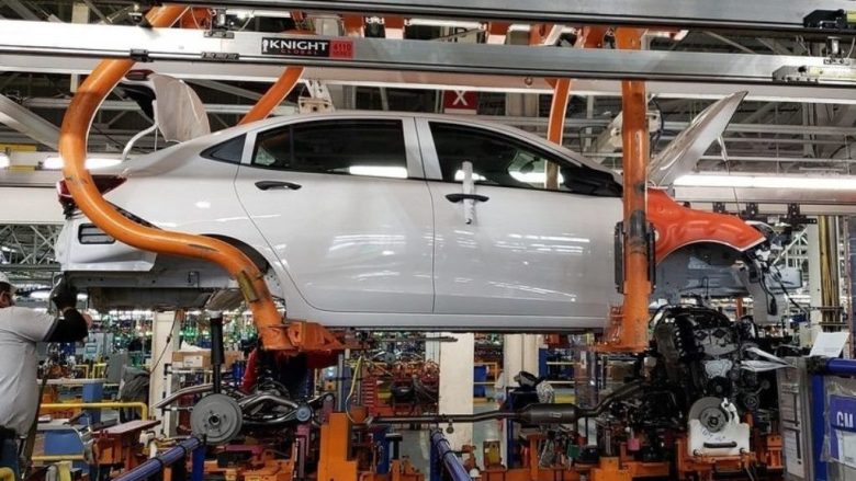 ¿Rechazar a China? Nuevas reglas del T-MEC imponen revisión de origen al sector automotriz