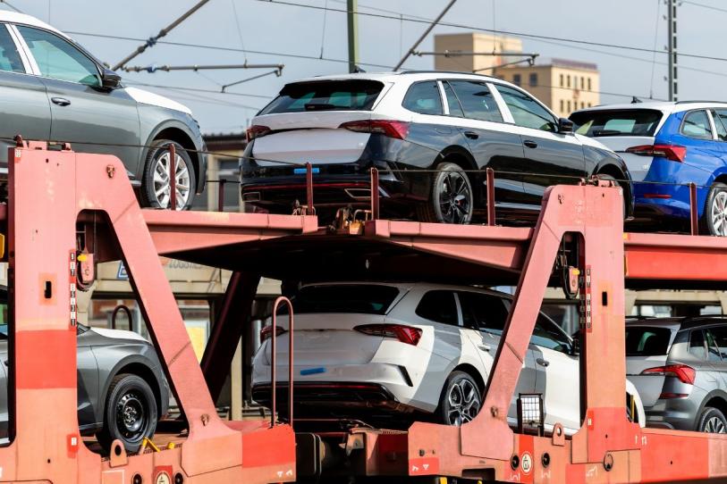 Ante cambios comerciales de EU, México busca diversificar sus exportaciones de autos © 2026 Imagen – Excélsior. Todos los derechos reservados. El contenido de este sitio y de la edición impresa está protegido por la Ley Federal del Derecho de Autor. Prohibida la reproducción total o parcial sin autorización previa y por escrito. El material de terceros conserva sus propios derechos.