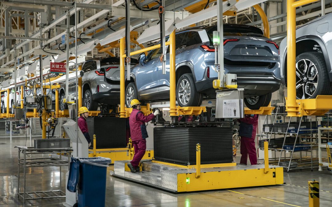 Expertos en armar y desarmar carros comprueban dónde está la ventaja de China: es imposible hacerlo más barato
