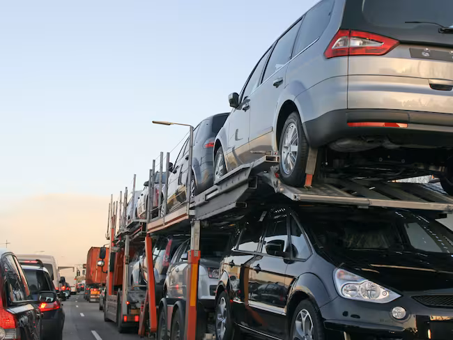 Industria automotriz crece en ventas y exportaciones, pero baja producción