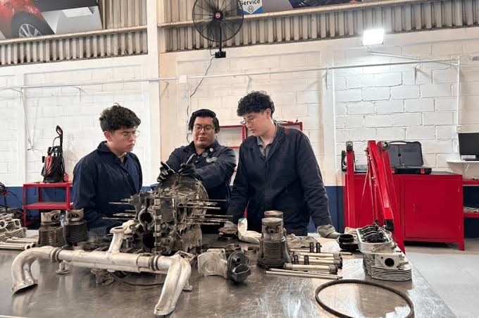 Estudiantes de Guanajuato obtendrán certificaciones automotrices mediante nueva alianza industrial