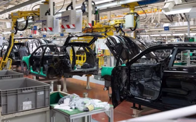 Secretaría de Economía: 11 armadoras automotrices podrán importar material de ensamble sin pagar aranceles